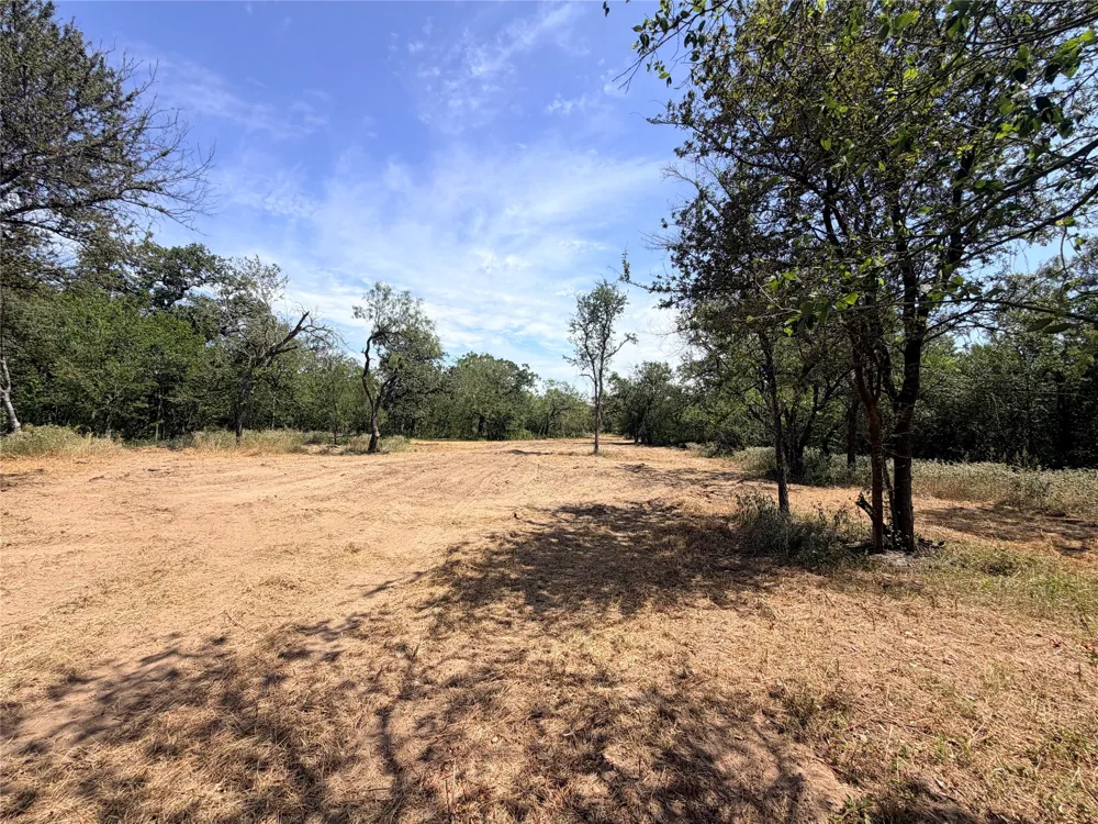 Pumper Tract 1 Road Luling, TX 78648