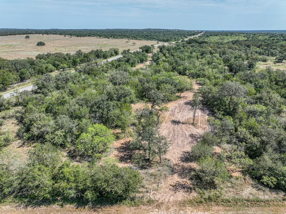Pumper Tract 1 Road Luling, TX 78648