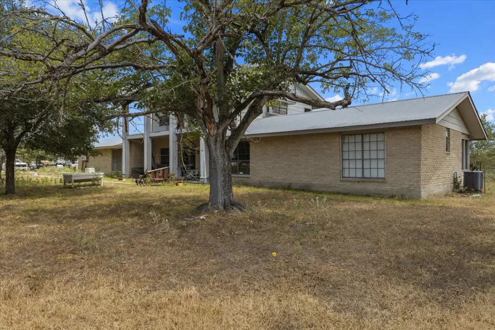 5100 FM 535 Cedar Creek, TX 78612
