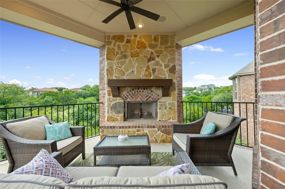 2245 Ambush Canyon Leander, TX 78641