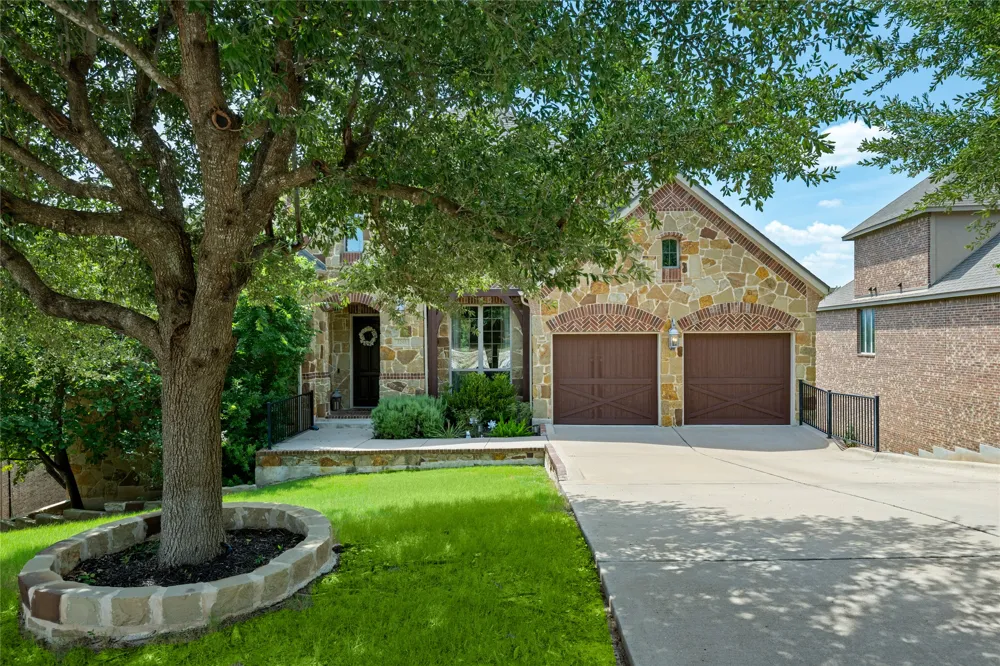 2245 Ambush Canyon Leander, TX 78641