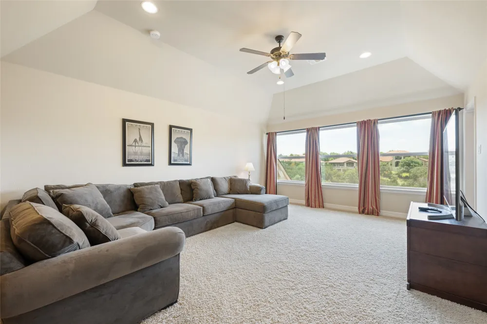 2245 Ambush Canyon Leander, TX 78641