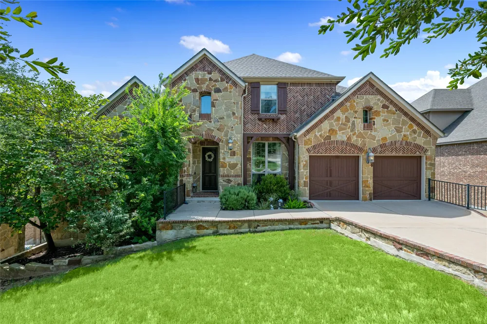 2245 Ambush Canyon Leander, TX 78641