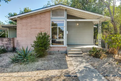 1405 Broadmoor Drive