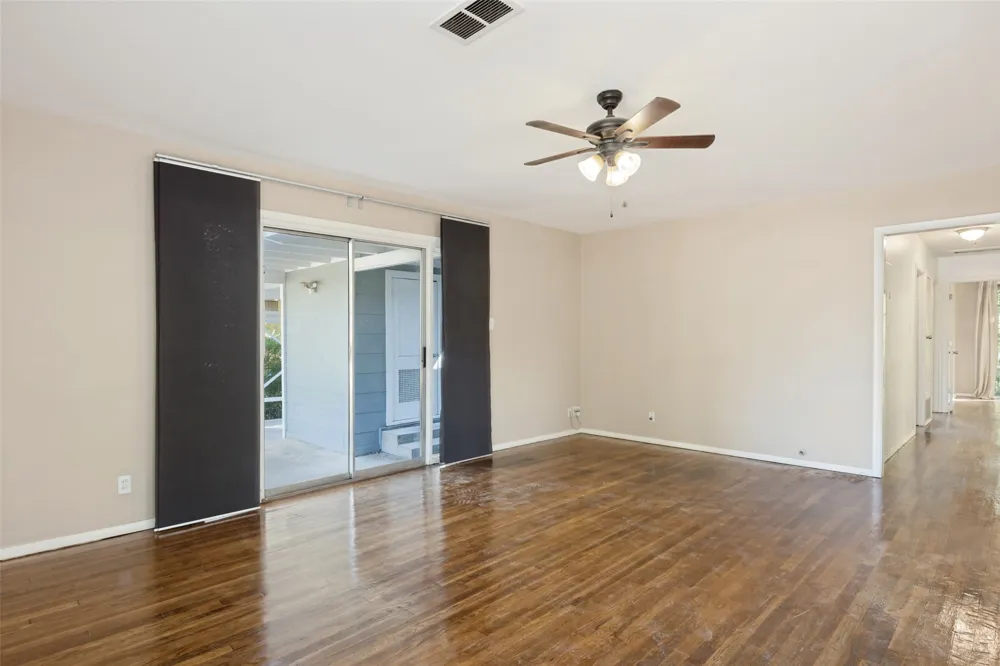 1405 Broadmoor Drive Austin, TX 78723