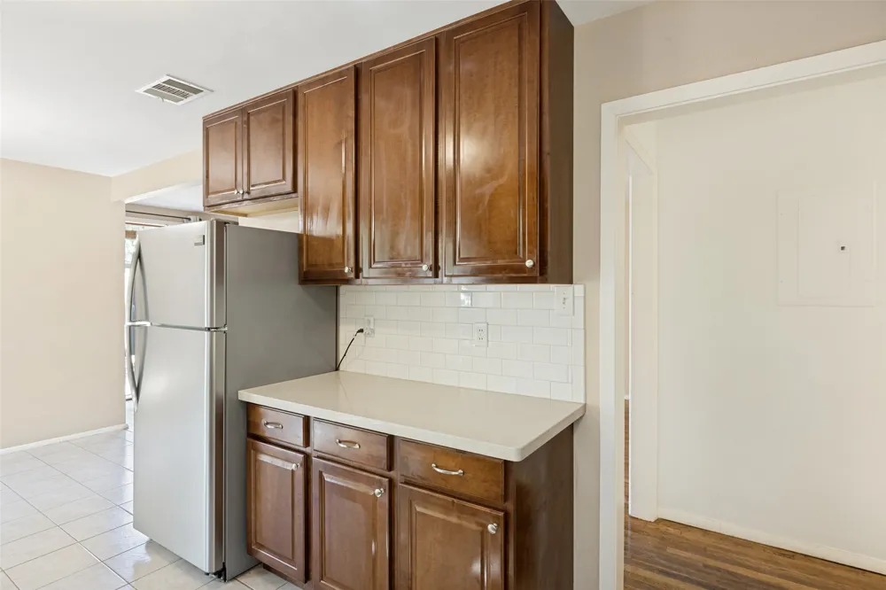 1405 Broadmoor Drive Austin, TX 78723