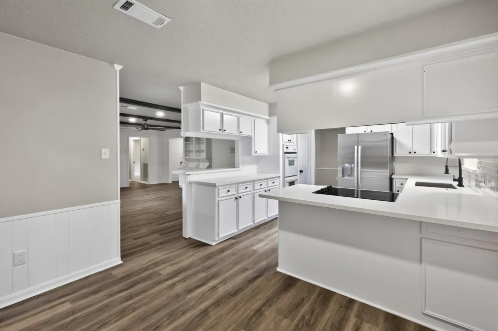 1915 Seven Oaks Drive Kingwood, TX 77339