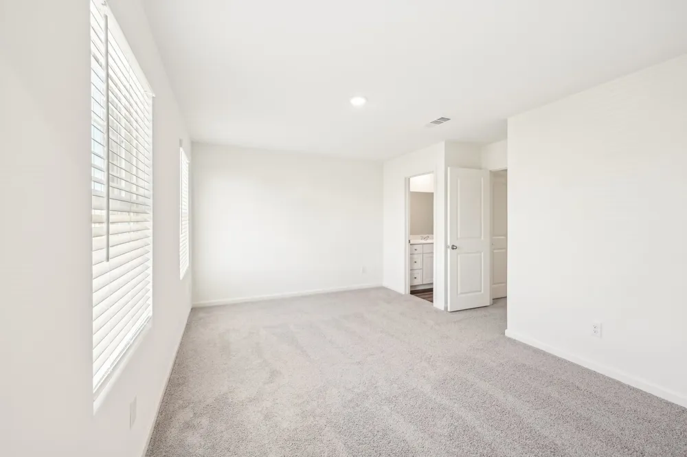 14420 Sage Bloom Lane Elgin, TX 78621