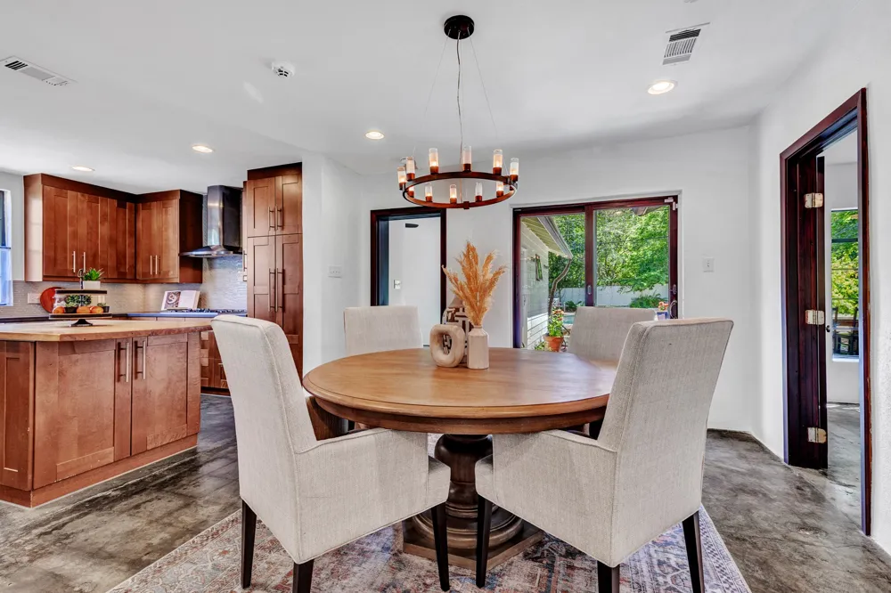 1208 Fairwood Road Austin, TX 78722