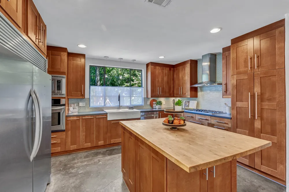 1208 Fairwood Road Austin, TX 78722
