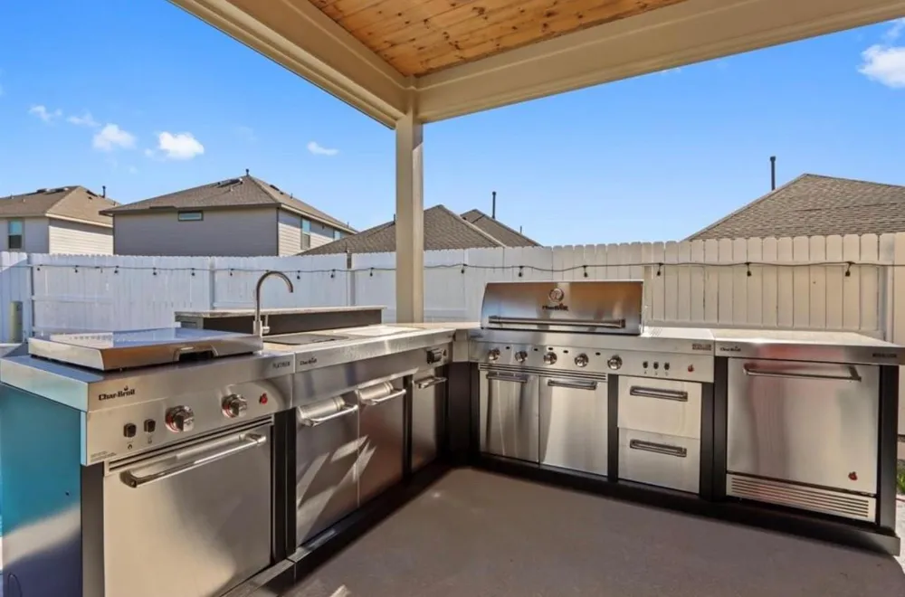 18426 White Stallion Lane Hockley, TX 77447