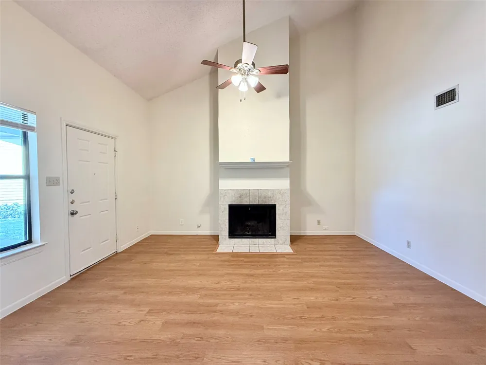 104 Verna Spur #A Georgetown, TX 78628