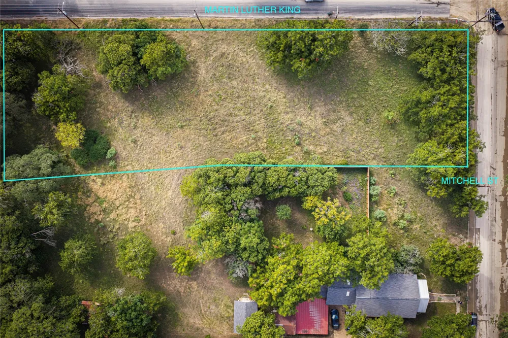 119 S Mitchell Street San Marcos, TX 78666