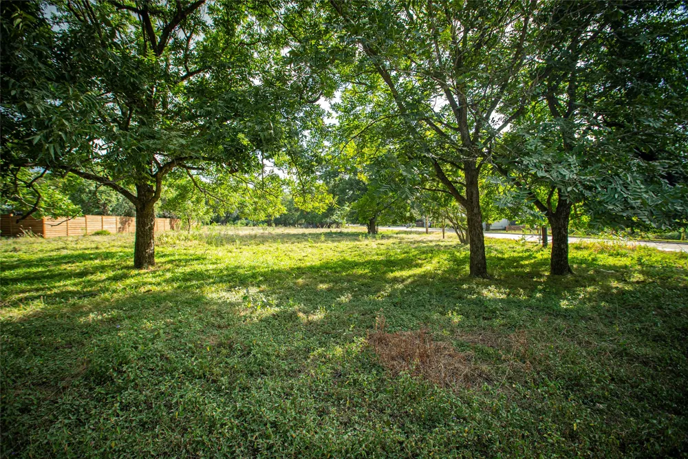 119 S Mitchell Street San Marcos, TX 78666