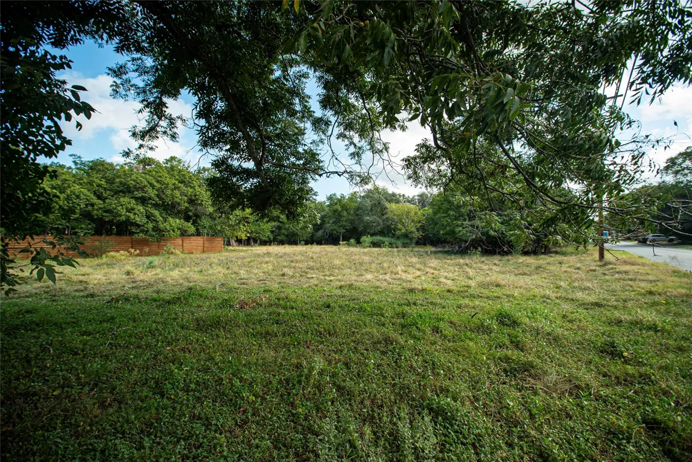 119 S Mitchell Street San Marcos, TX 78666