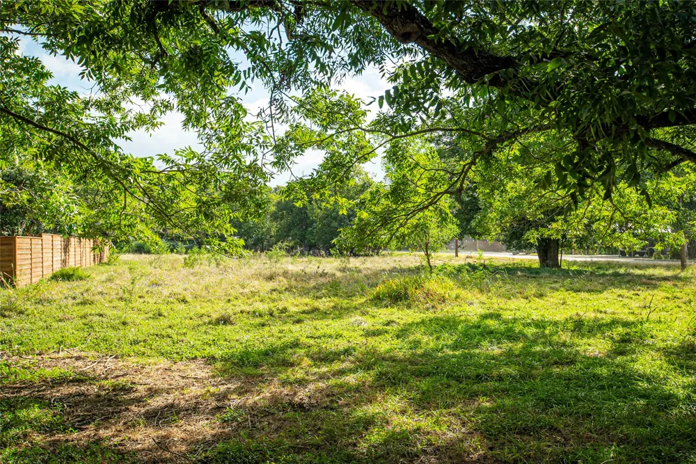 119 S Mitchell Street San Marcos, TX 78666