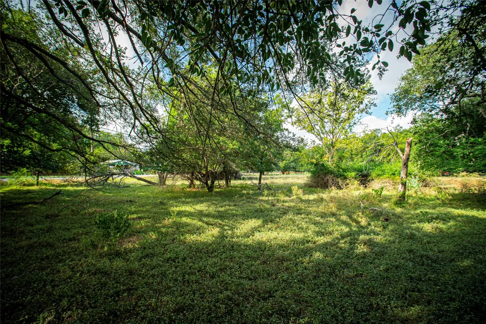 119 S Mitchell Street San Marcos, TX 78666