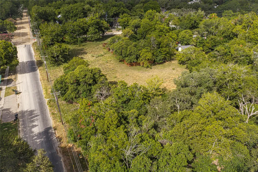 119 S Mitchell Street San Marcos, TX 78666