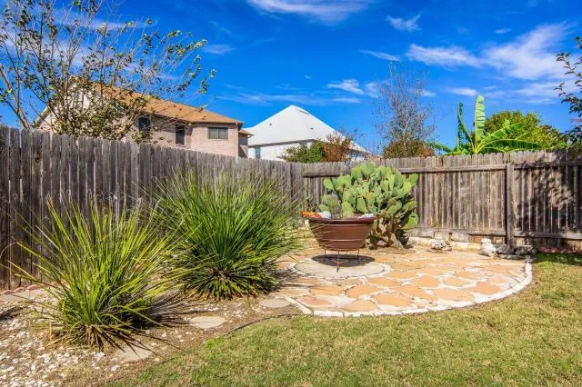 1020 Skylark Hill Lane Pflugerville, TX 78660