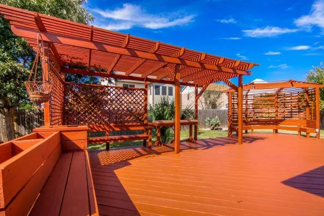 1020 Skylark Hill Lane Pflugerville, TX 78660