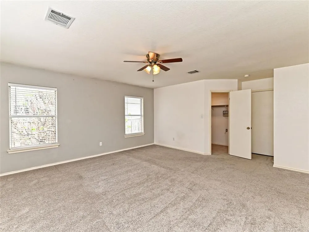 1020 Skylark Hill Lane Pflugerville, TX 78660