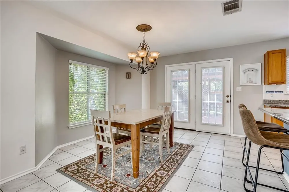 1020 Skylark Hill Lane Pflugerville, TX 78660