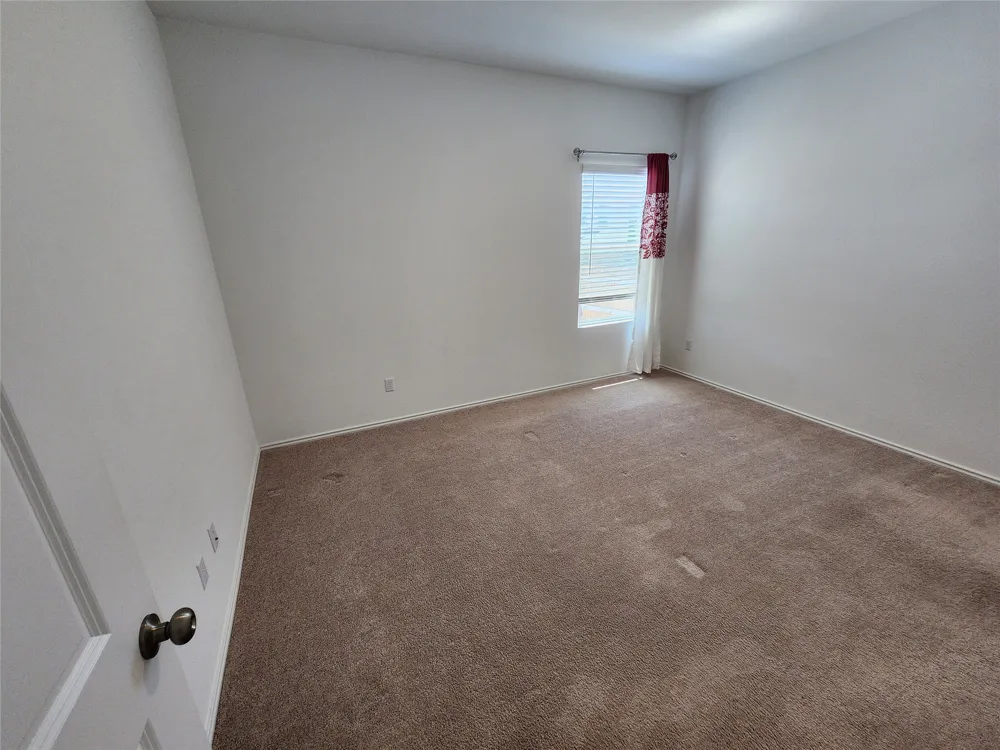 300 The Bad Way Jarrell, TX 76537