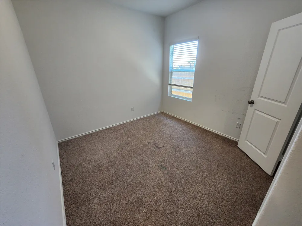 300 The Bad Way Jarrell, TX 76537