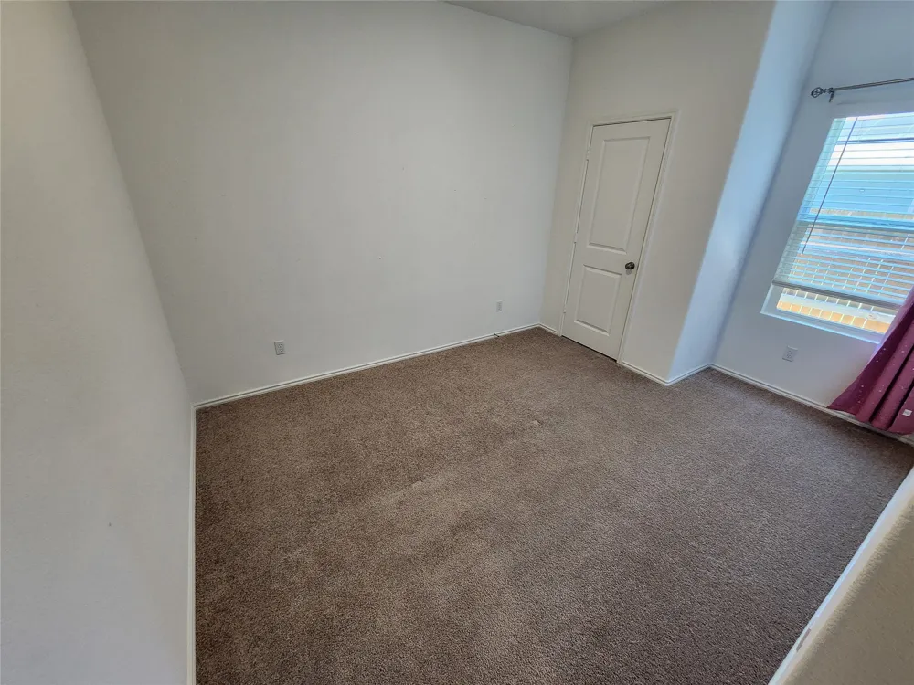 300 The Bad Way Jarrell, TX 76537