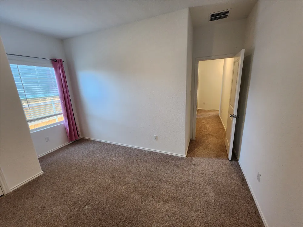 300 The Bad Way Jarrell, TX 76537