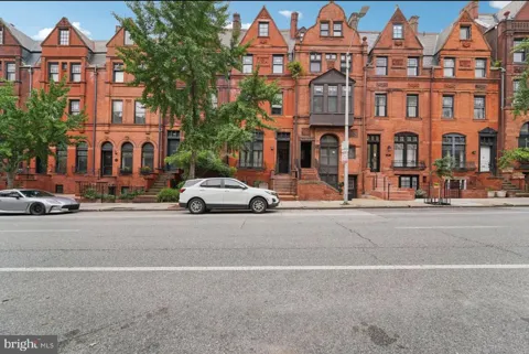 1010 CALVERT STREET #3