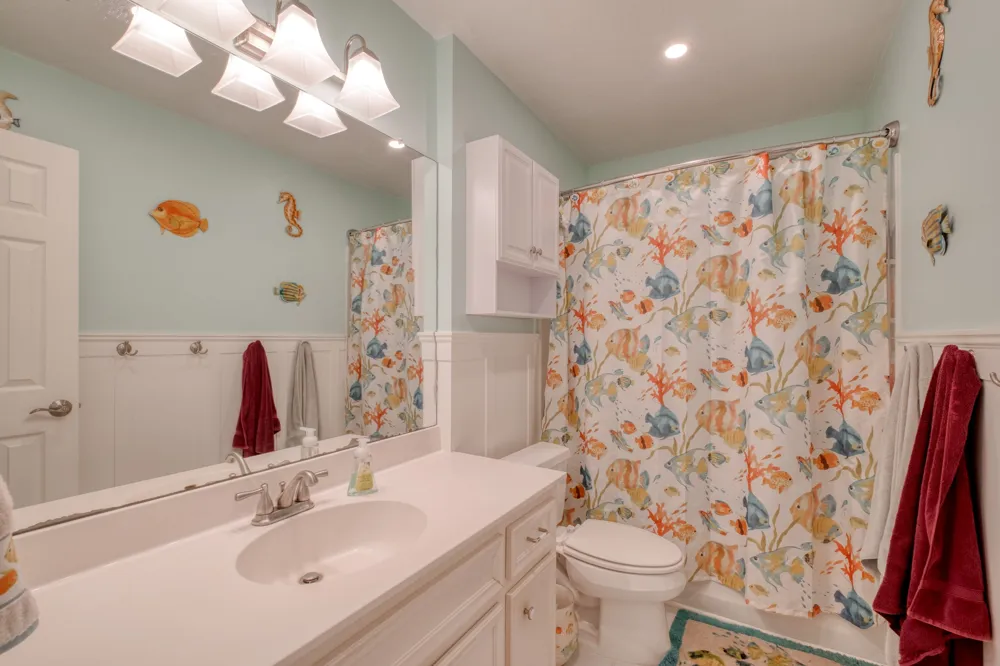 2010 Lark Lane Taylor, TX 76574