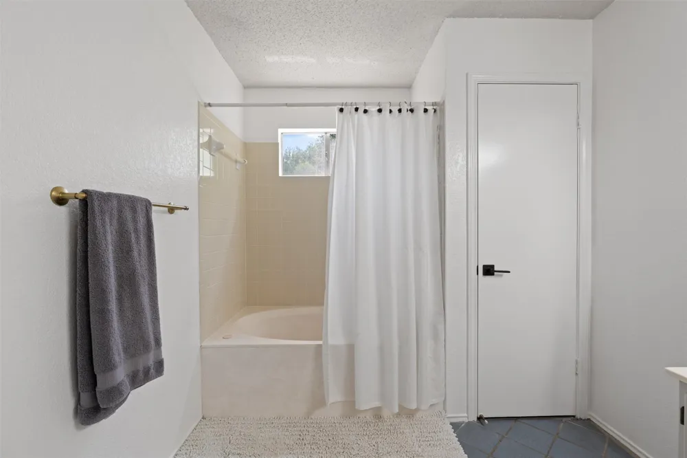 14034 Maricella Lane Pflugerville, TX 78660