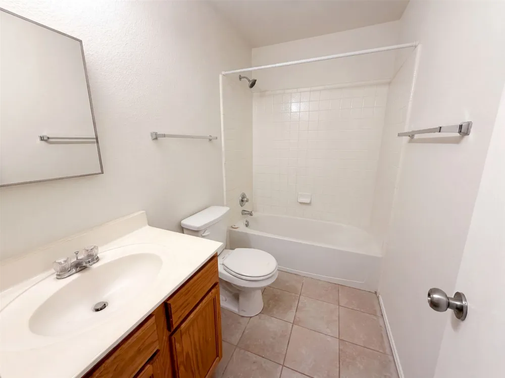 305 Edgewood Cove Leander, TX 78641