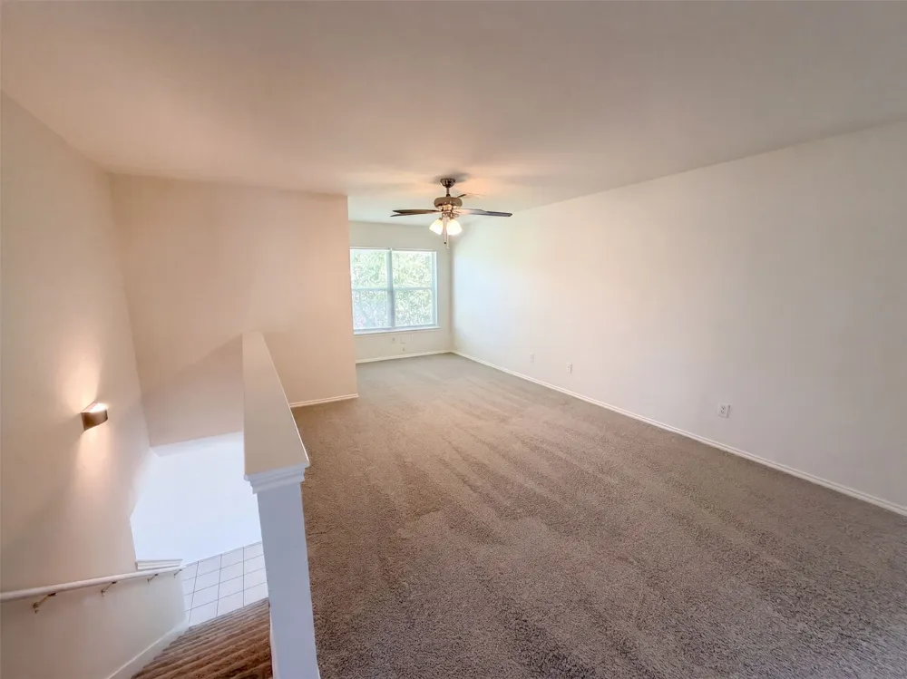 305 Edgewood Cove Leander, TX 78641
