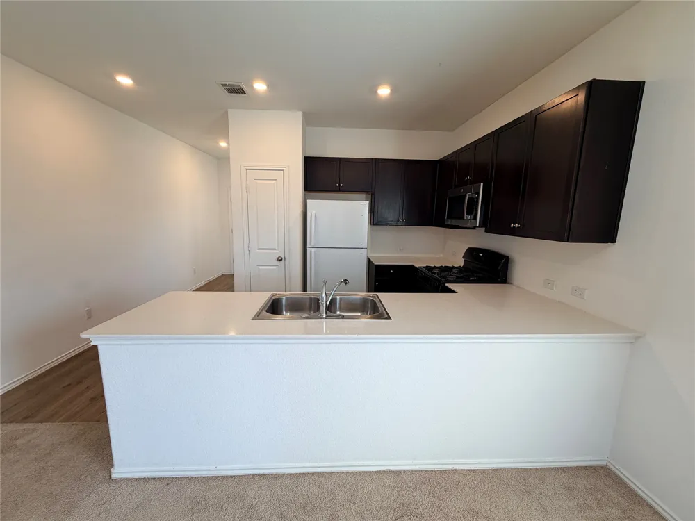 14129 Tordillo Drive Elgin, TX 78621