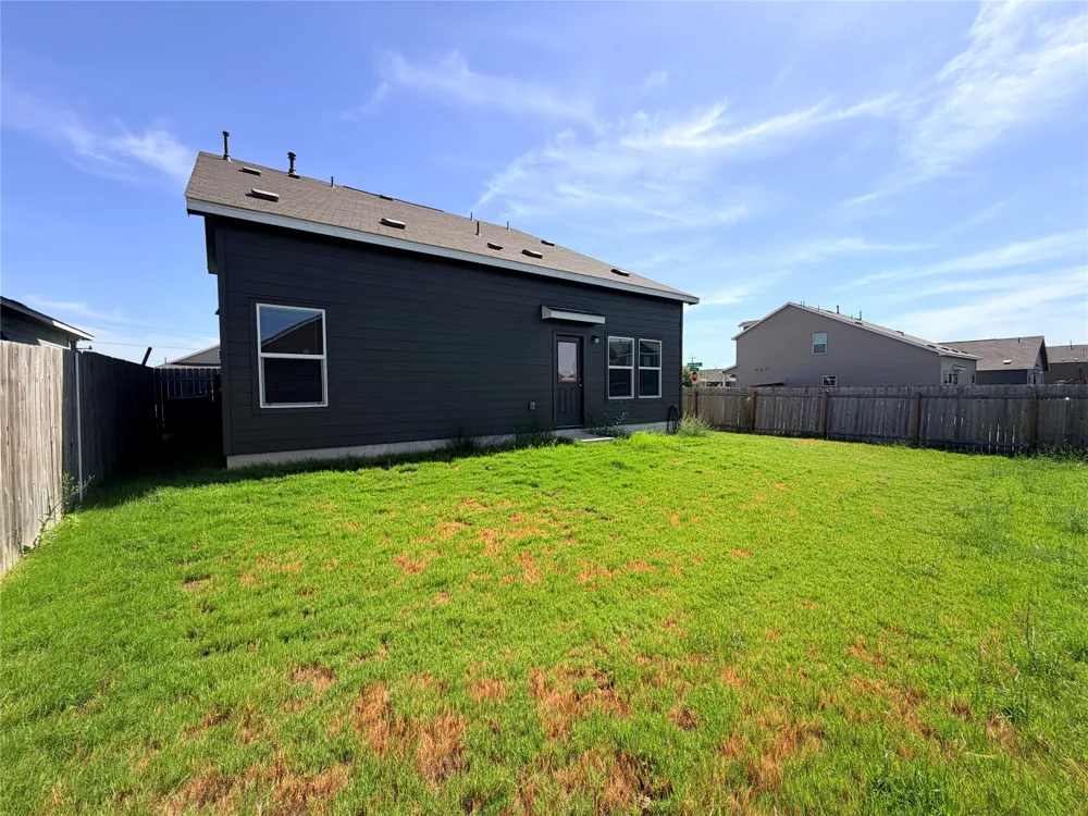 14129 Tordillo Drive Elgin, TX 78621