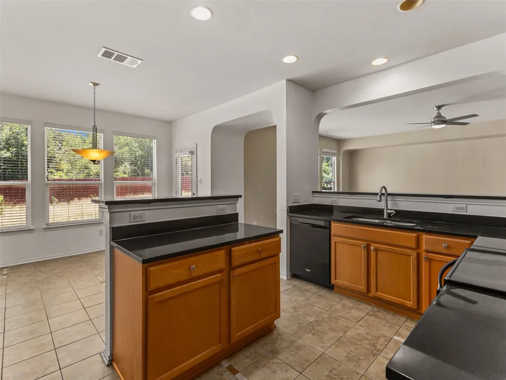 1100 Renaissance Trail Round Rock, TX 78665