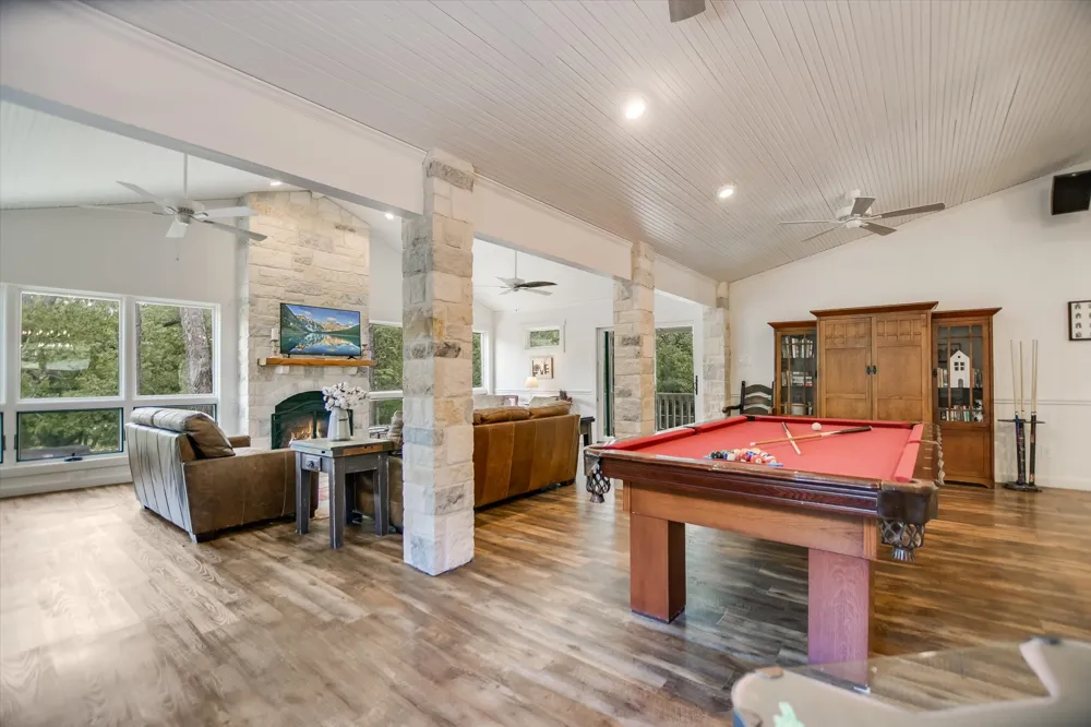 201 Sundown Lane Wimberley, TX 78676