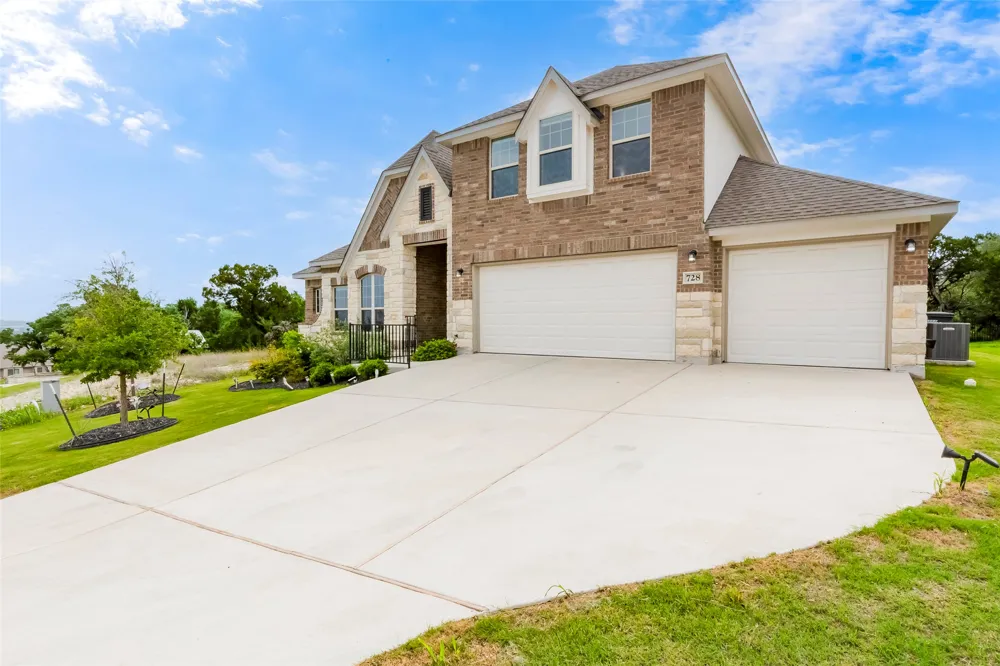 728 Marbella Vista Way Leander, TX 78641