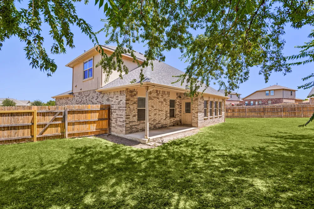 724 Kaluga Trail Leander, TX 78641