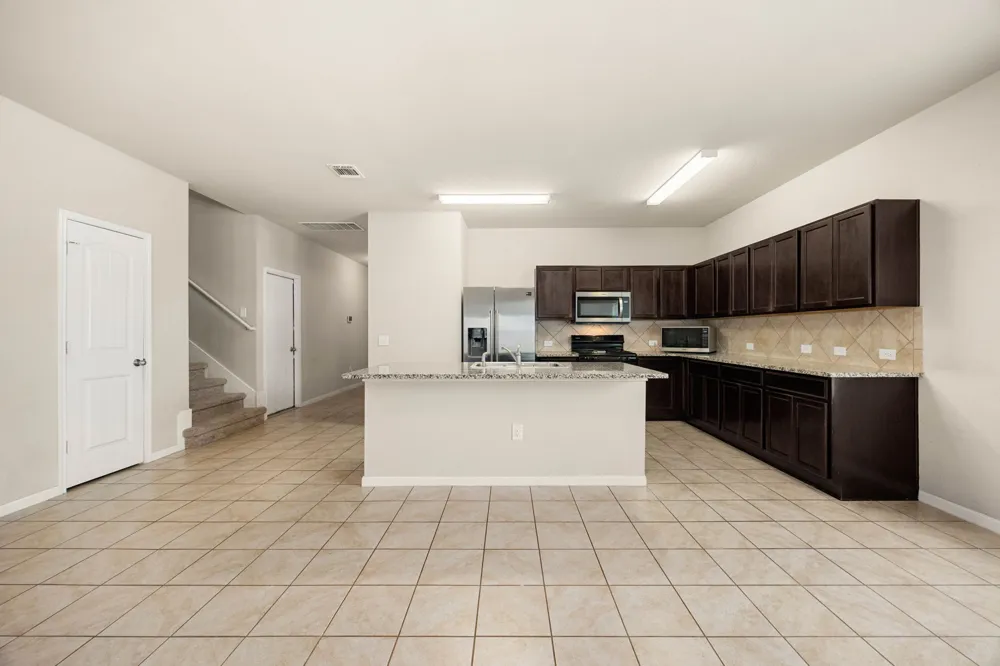 724 Kaluga Trail Leander, TX 78641