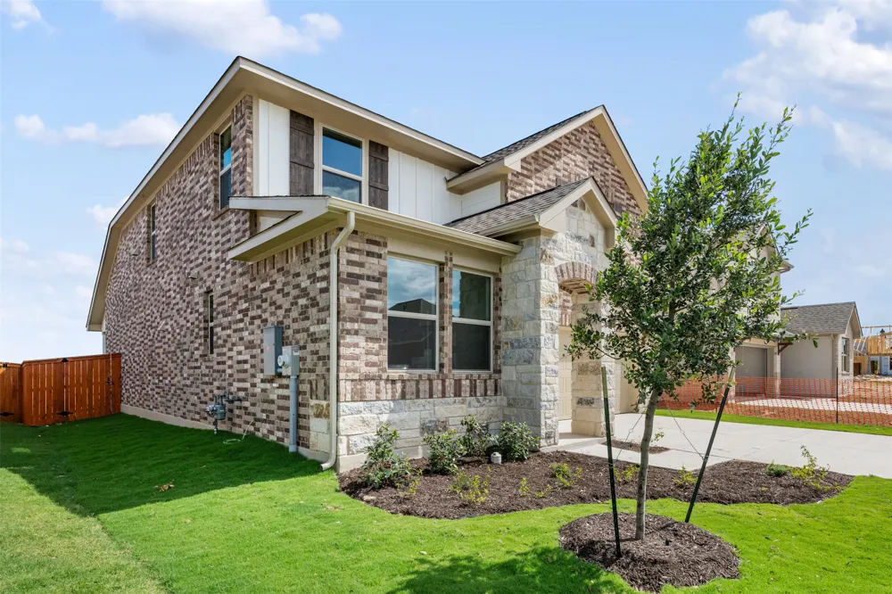 1809 Fannie Road Georgetown, TX 78633