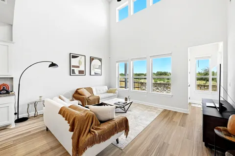 2702 Sebring Circle