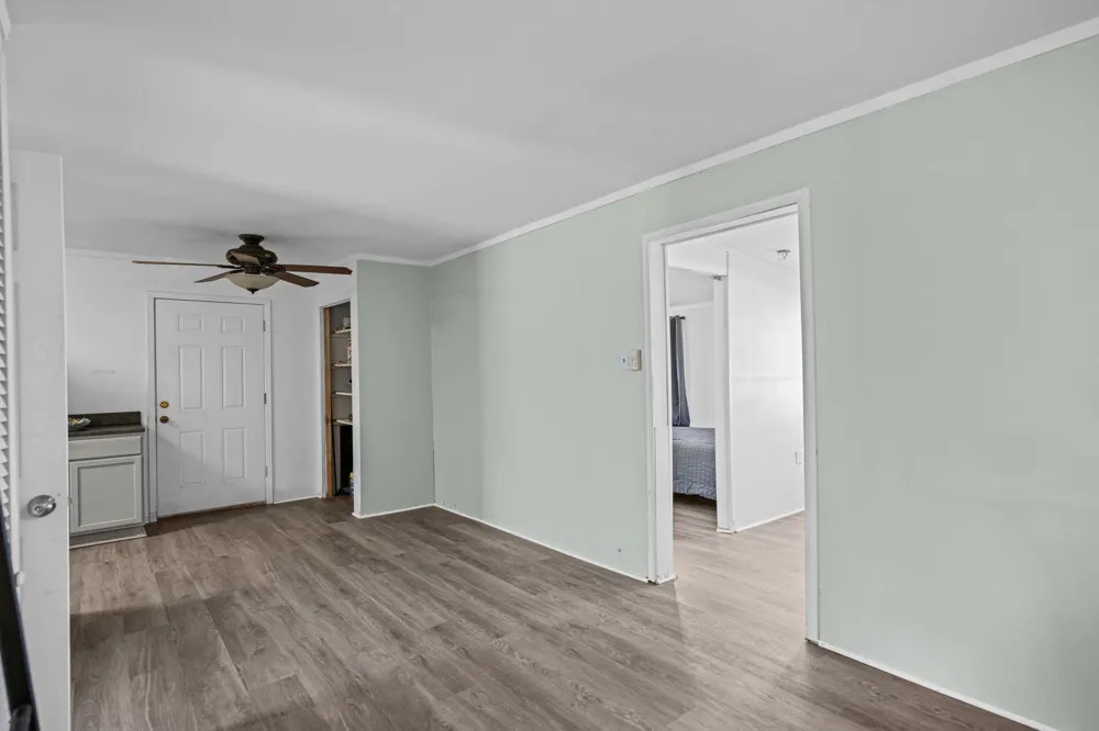 890 Quailrun Avenue Port Lavaca, TX 77979