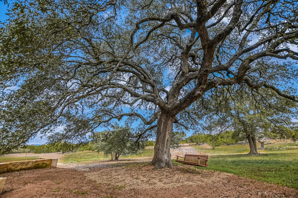 401 Eagle Ridge Burnet, TX 78611
