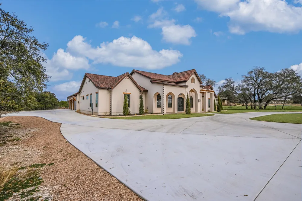 401 Eagle Ridge Burnet, TX 78611