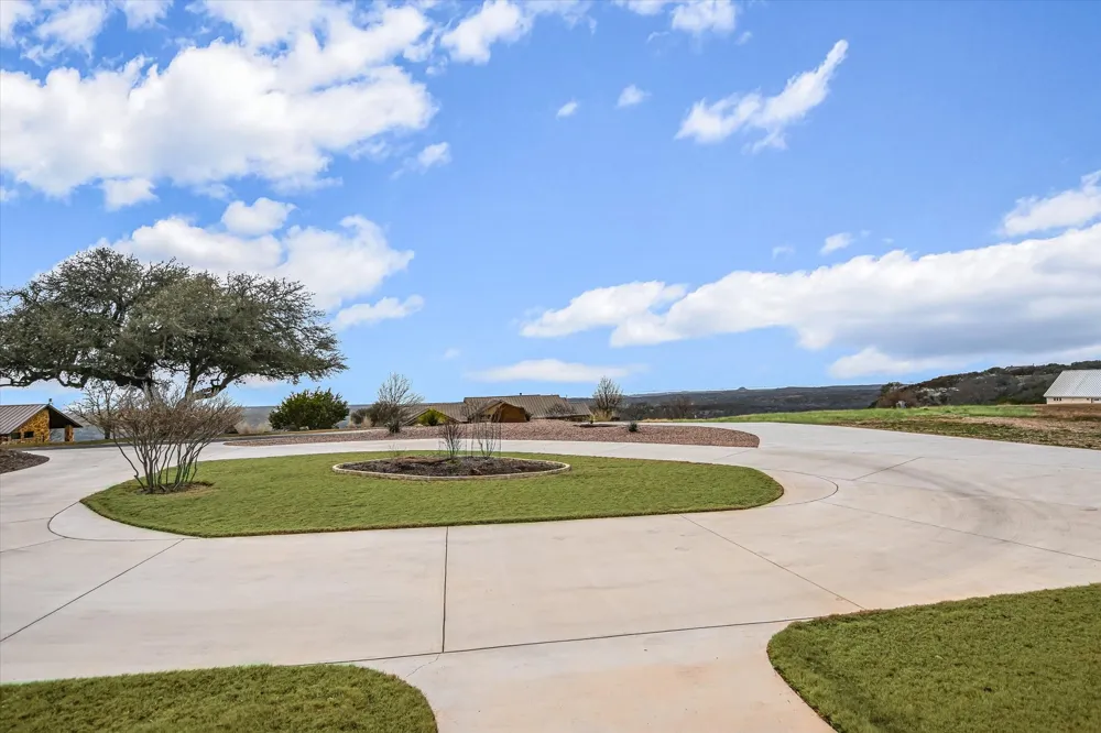 401 Eagle Ridge Burnet, TX 78611