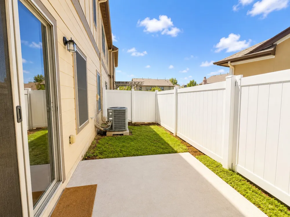 1900 Little Elm Trail #167 Cedar Park, TX 78613