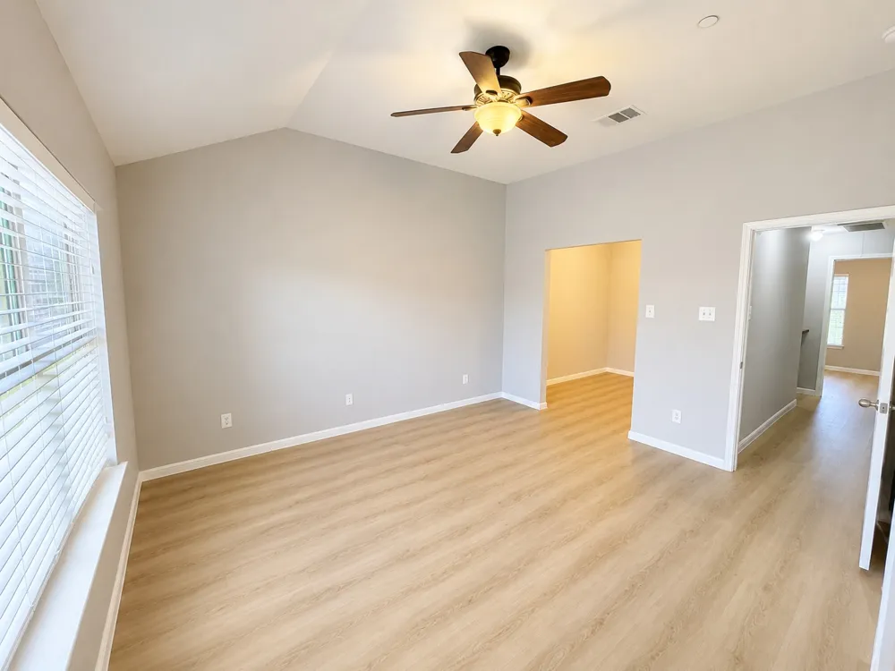 1900 Little Elm Trail #167 Cedar Park, TX 78613